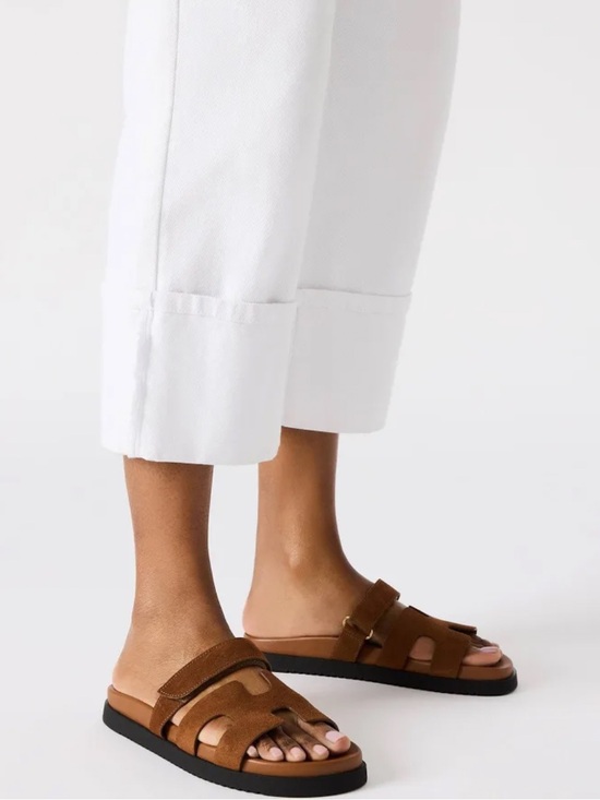 Steve Madden Mayven Camel Leather Slide Sandals Size 9.5 NEW